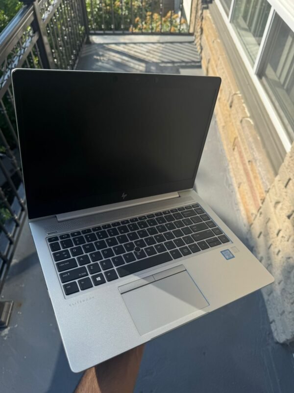 HP ELITEBOOK 840 G6 - Image 2